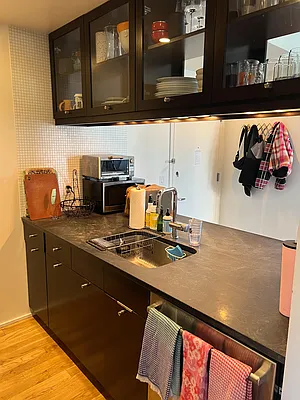 Rented by FAR Property Management | media 11