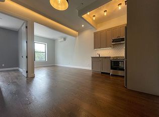 59-48 Summerfield St #2H, Ridgewood, NY 11385