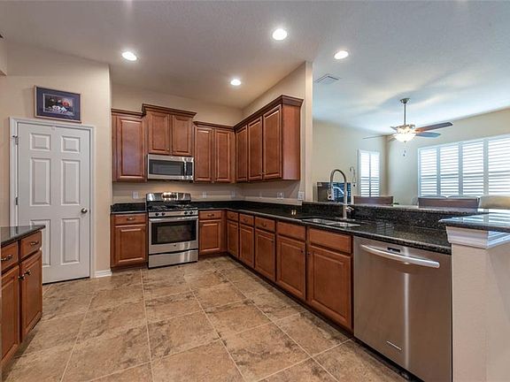4th image of 11219 Winthrop Lake Dr