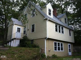 19 Old Town Rd, Shelton, CT 06484