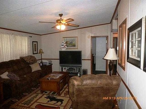 5th image of 419 Meadows Ln