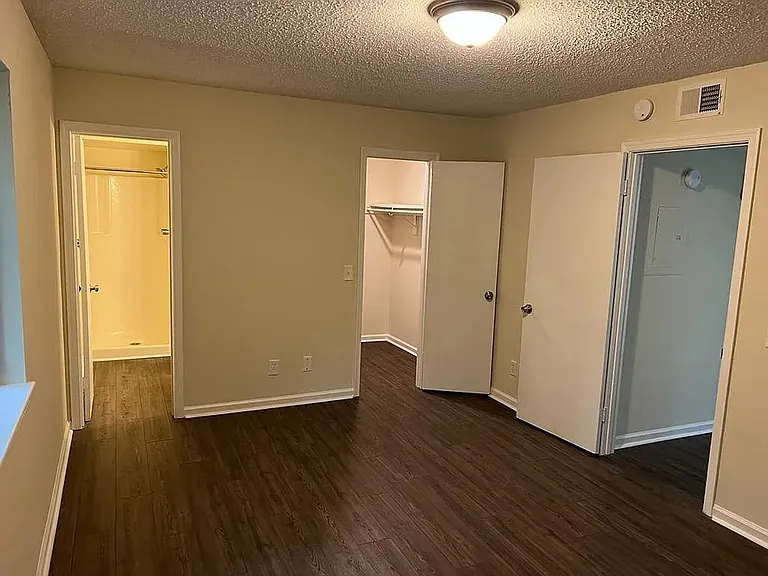 3643 Juneau Rd #D — Photo 13