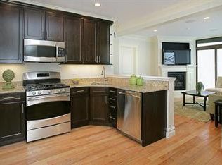 909 Beacon St APT 3, Boston, MA 02215