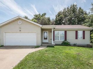 110 Cindy Ln, Winfield, MO 63389