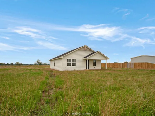 7413 Catalina Hill Ct, Bryan, TX 77808