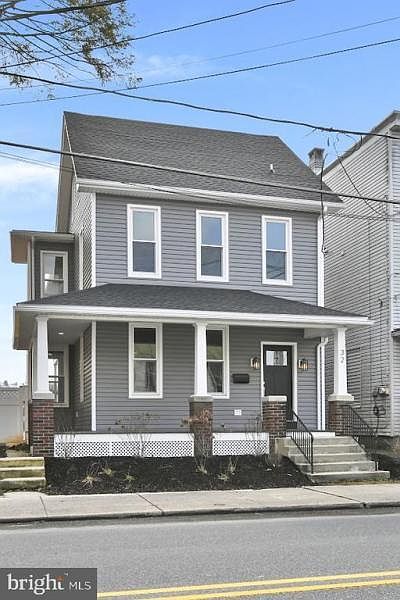 1st image of 32 E Pottsville St