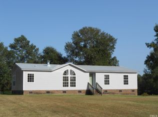 117 Telfer Ln, Benson, NC 27504