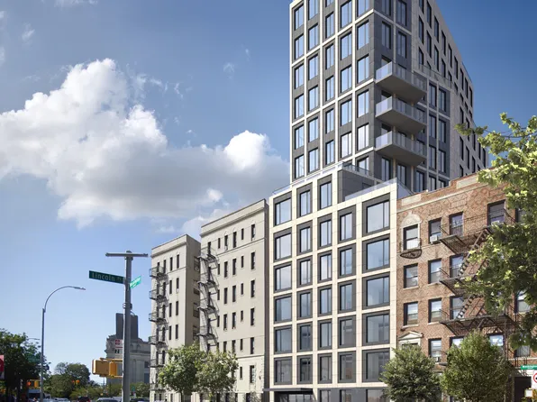 856 Washington Avenue