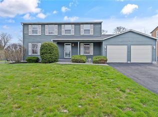 105 Mercury Cir, Liverpool, NY 13088