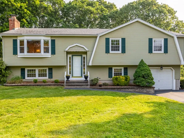 10 Longview Lane, Wallingford, CT 06492