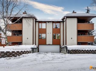 7232 Foxridge Cir #9, Anchorage, AK 99518