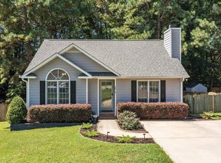 2813 Glastonbury Rd, Apex, NC 27539