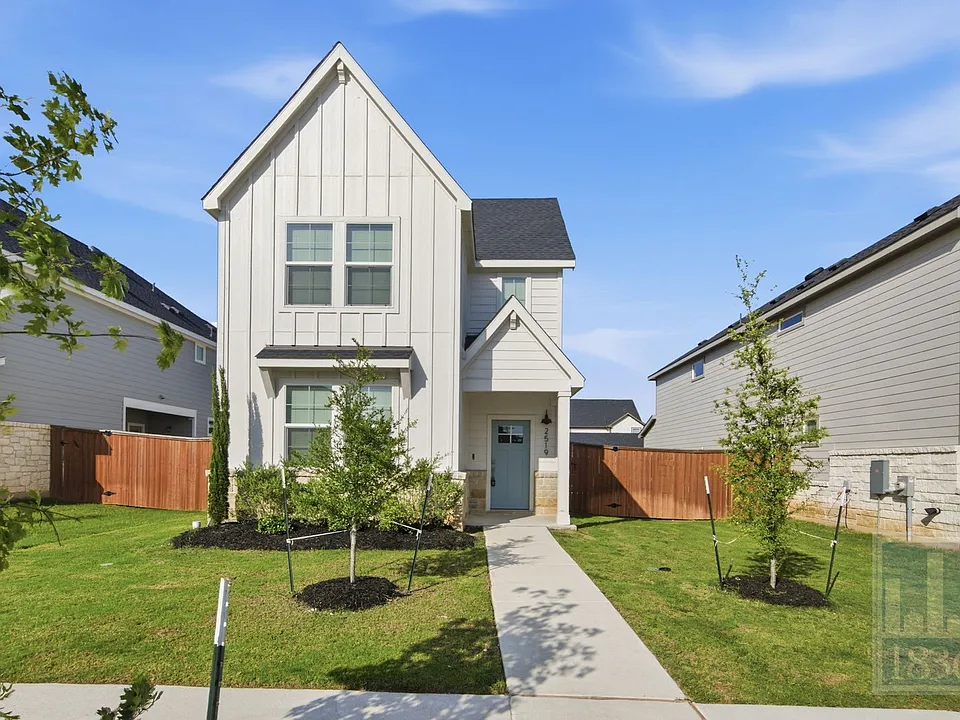 2519 Rose Archer Ln
