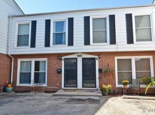 905 Waukegan Rd UNIT A, Deerfield, IL 60015