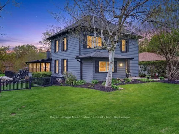 53 Campbell Ave E, Milton, ON L0P 1B0