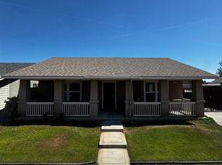 3237 Whittier Ave, Clovis, CA
