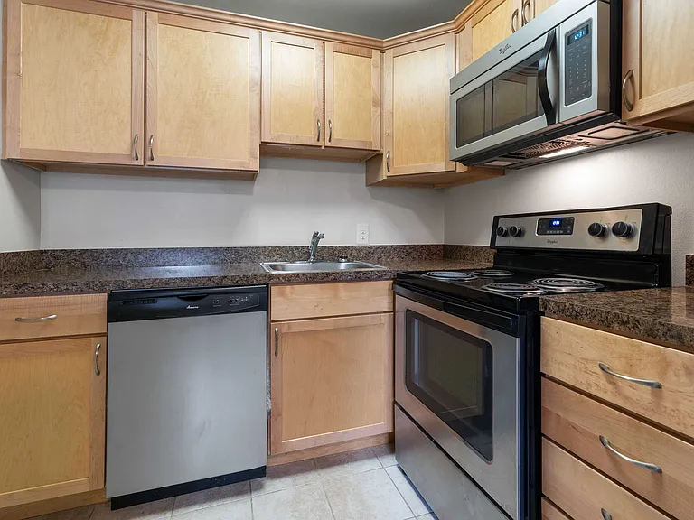 Ridley Brook Apartments — Photo 10