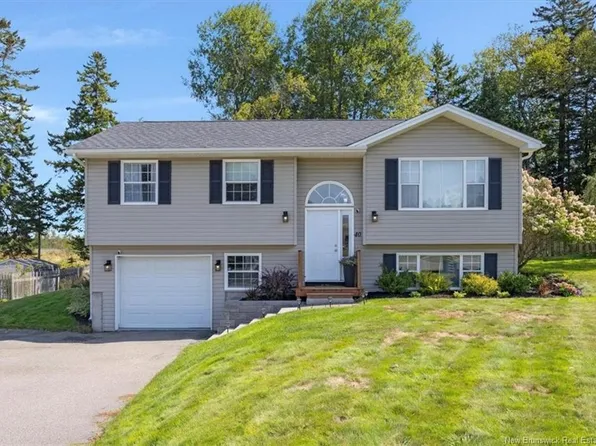 40 Gaelic Dr, Saint John, NB E2M 5S7