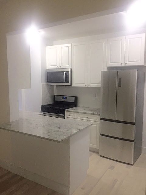 1st image of 92 Pinehurst Ave APT 1C