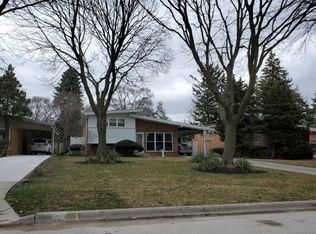 4216 Edgewater Ave, Hillside, IL 60162