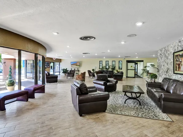 9540 SUNRISE LAKES Boulevard #303, Sunrise, FL 33322