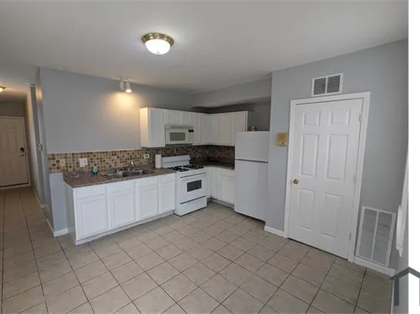 2055 N Long Ave #1R, Chicago, IL 60639