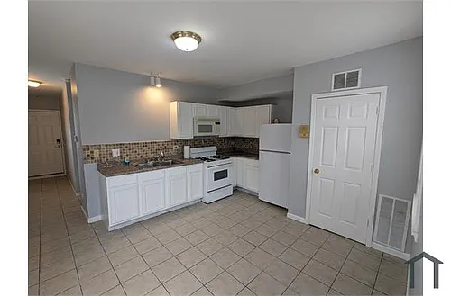 2055 N Long Ave Photo 1