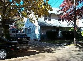 30 Childs Ave, Floral Park, NY 11001