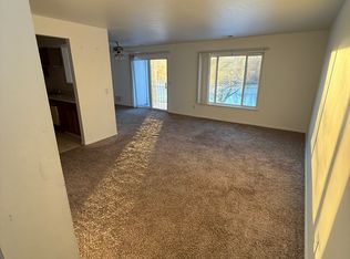 725 Keenway Cir APT D, Kalamazoo, MI 49001