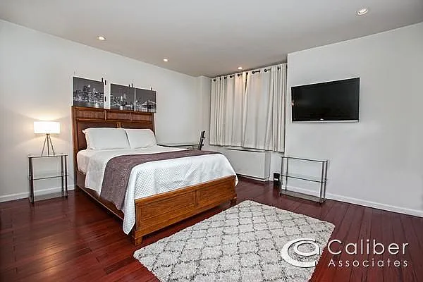 Rented by Caliber Associates | media 17