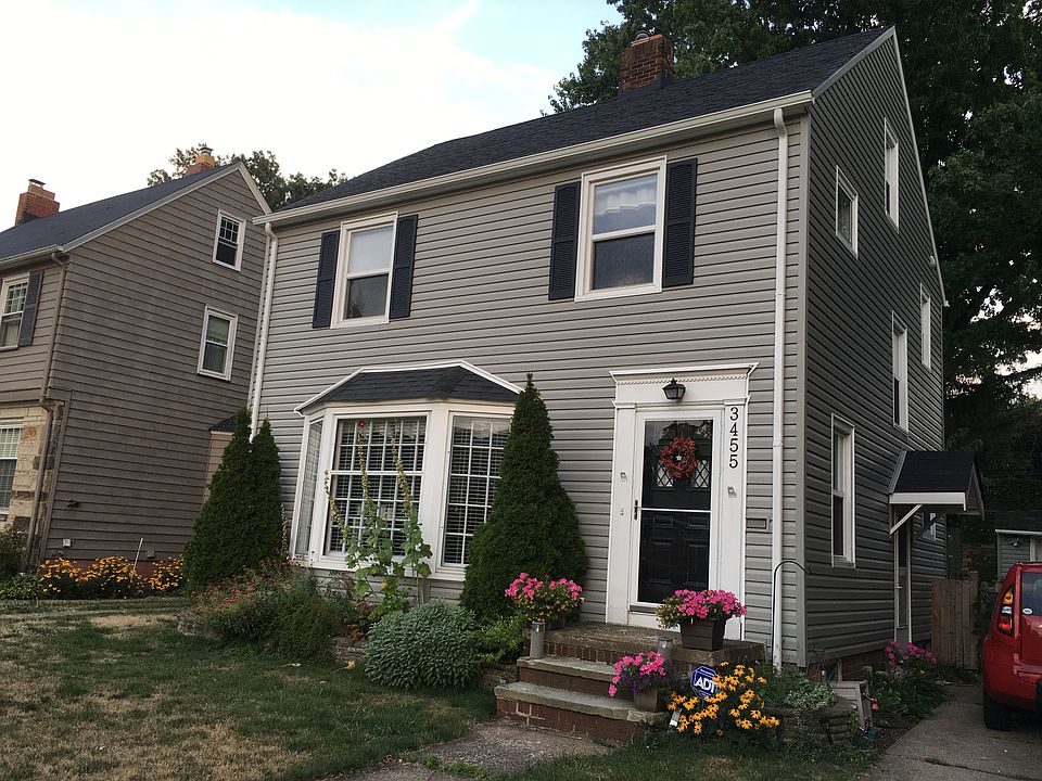 1st image of 3455 Granton Ave