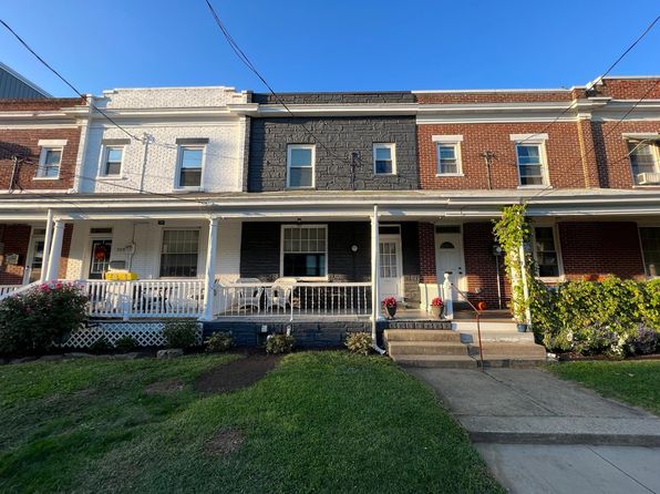 207 Jackson St