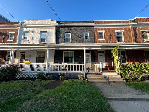 207 Jackson St Photo 1