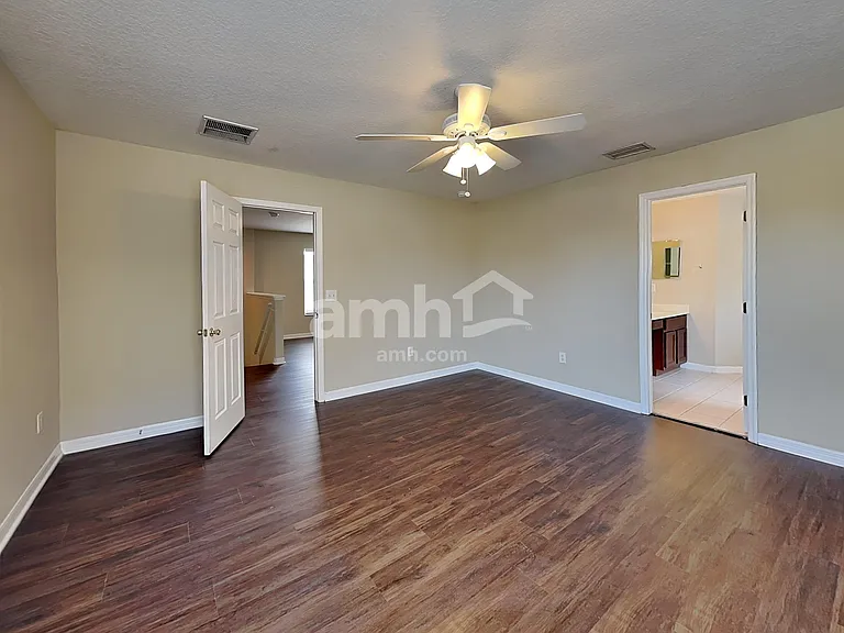 12109 Tree Haven Ave — Photo 12