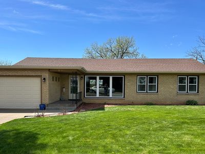 3806 Eagle Heights Dr, Clinton, IA, 52732
