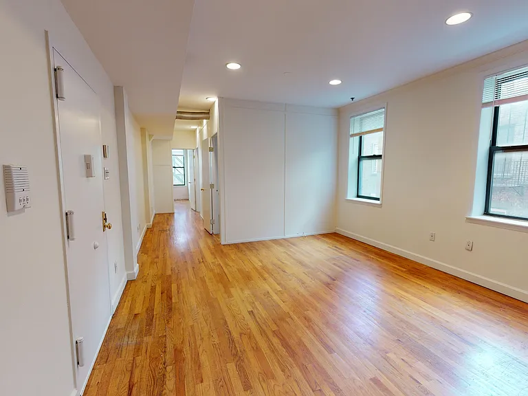 246 E 44th St #3 — Photo 7
