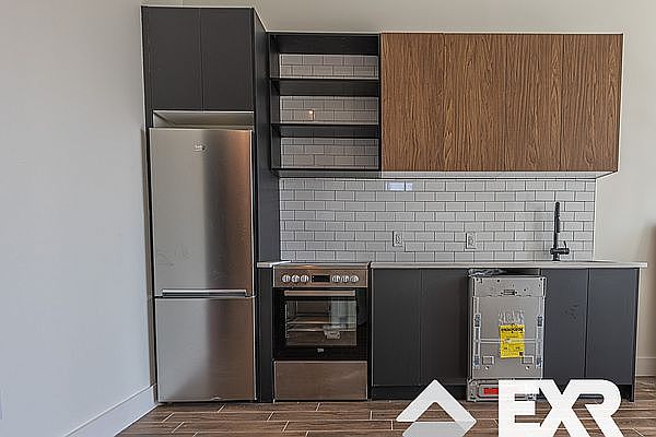 1st image of 59 Troutman St #4F