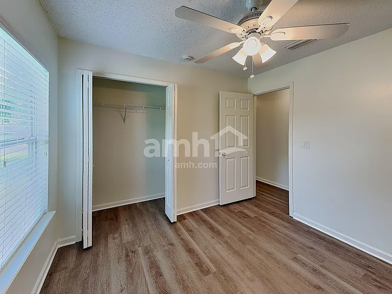 11609 W Deep Springs Dr — Photo 16
