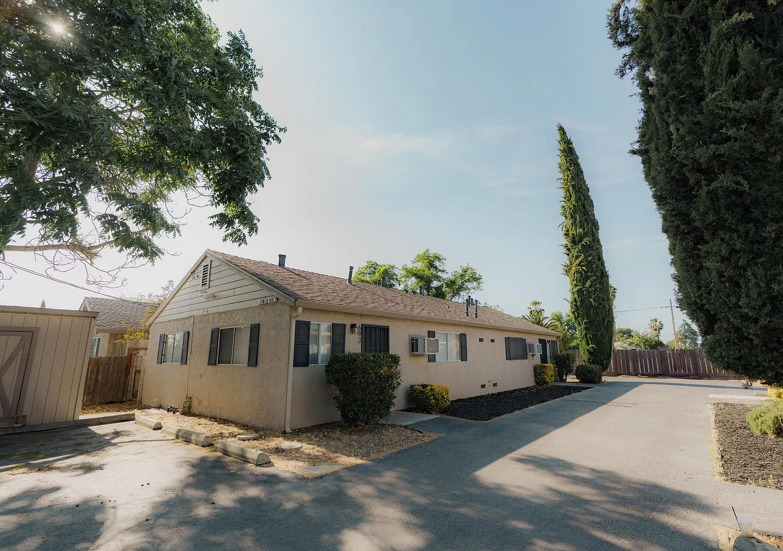 683 - 695 Vermont Avenue, Turlock CA 95380 — Photo 3