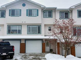 272 N Rocky Ridge Ct NW, Calgary, AB T3G4S8