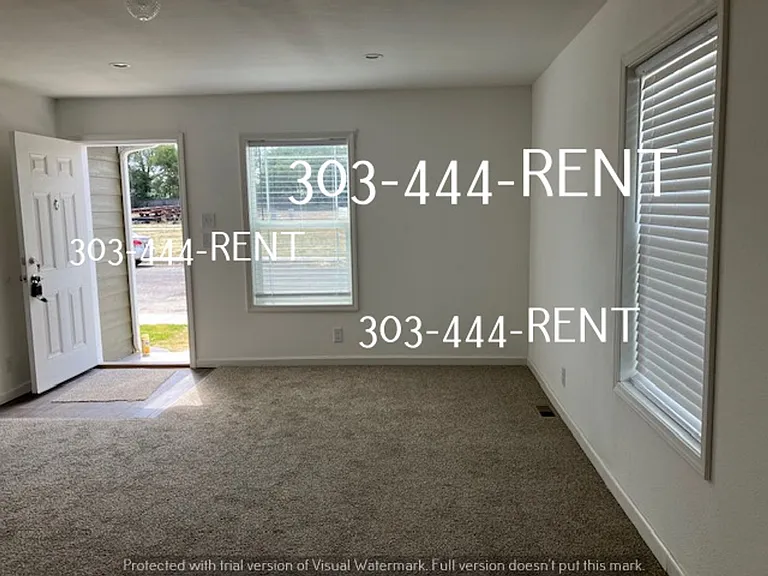 1619 Osage Ave — Photo 4