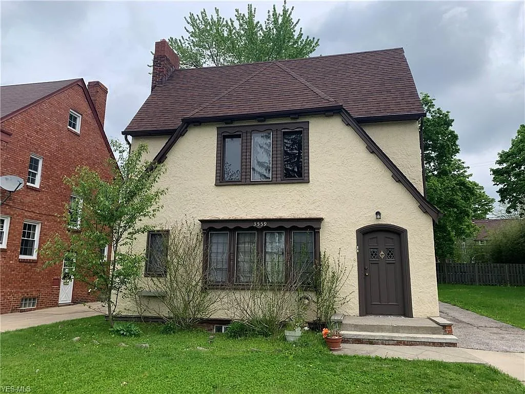 3559 Riedham Rd photo 1