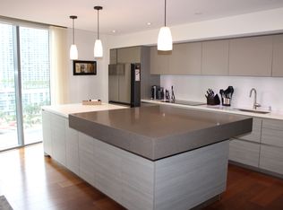 31 SE 6th St APT 1801, Miami, FL 33131