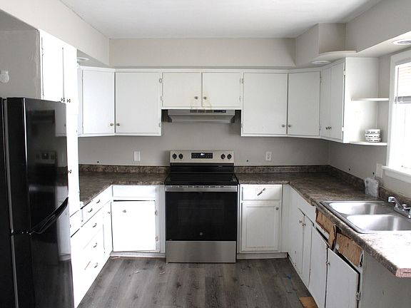 4th image of 3919 Barnor Dr