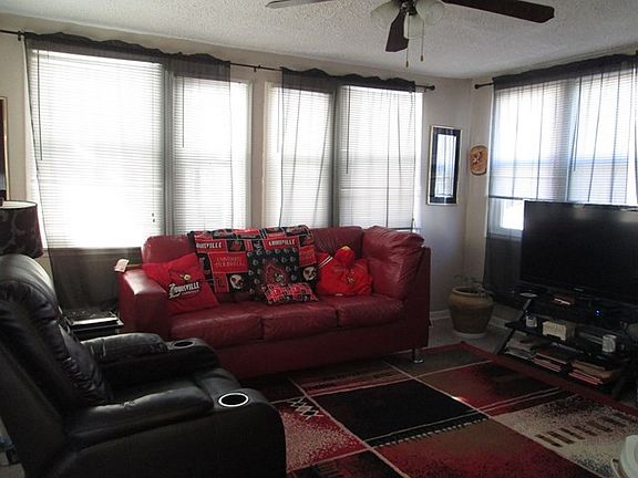 4th image of 155 Celeste Ln