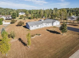 15762 Ridgeview Ln W, Detroit Lakes, MN 56501