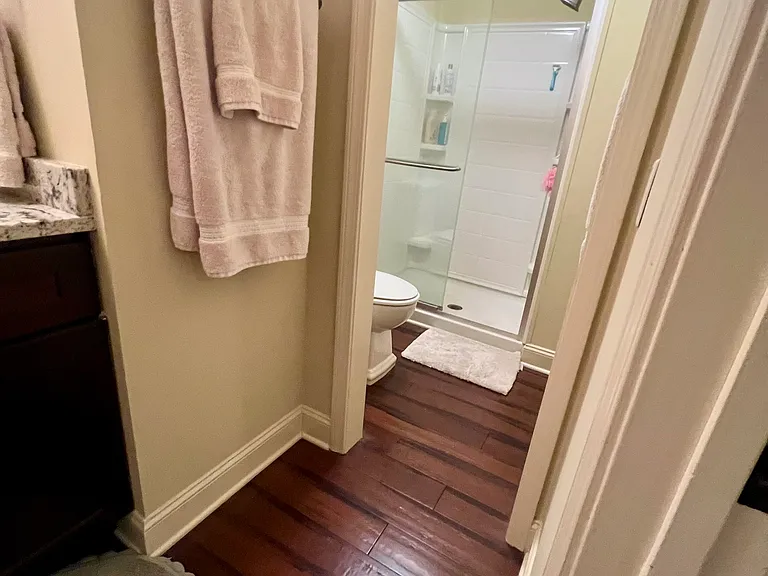 710 Powell Dr — Photo 13