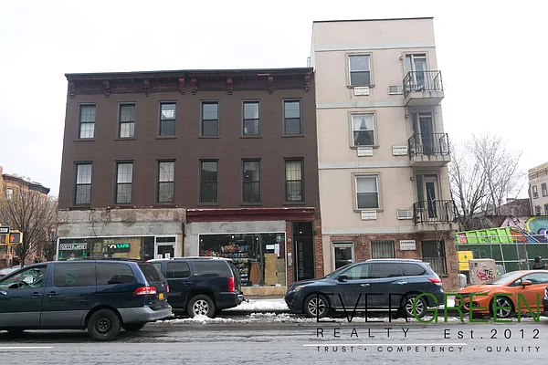 Rented by Pinn Realty | media 17