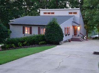15627 Arrowood Dr, Norwood, NC 28128