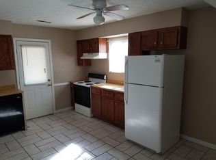 359 E Noel Dr APT 1, Cadiz, KY 42211